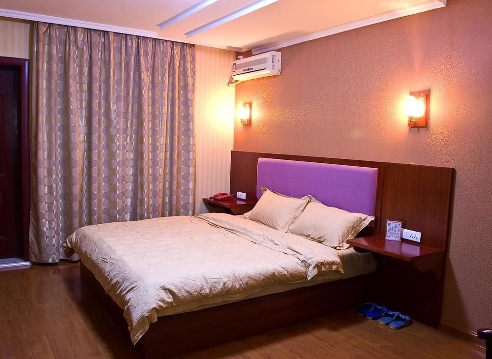 Yueliangwan Hotel Liuzhou Exterior photo
